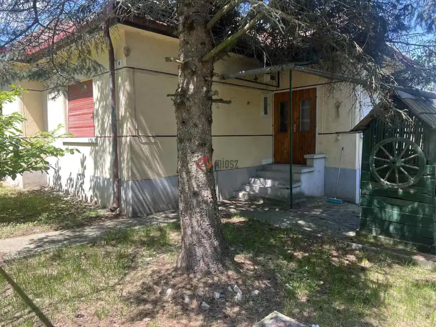 eladó családi ház, Nézsa