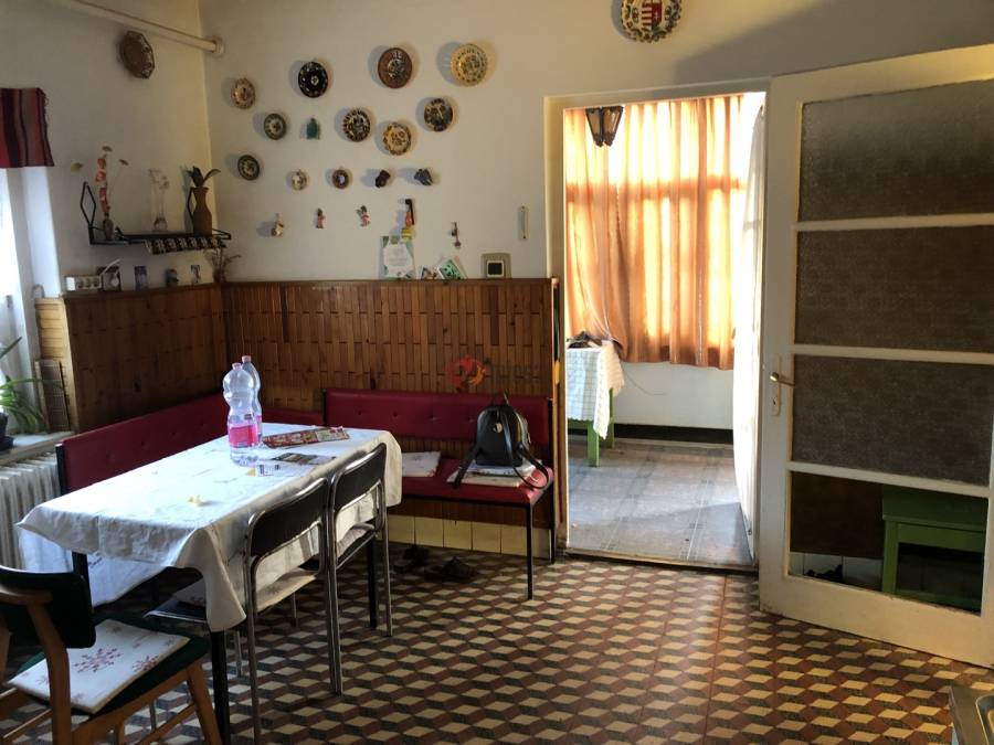 eladó családi ház, Vecsés