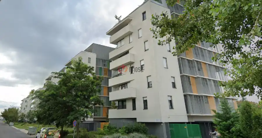 eladó újszerű téglalakás, Budapest, XI. kerület