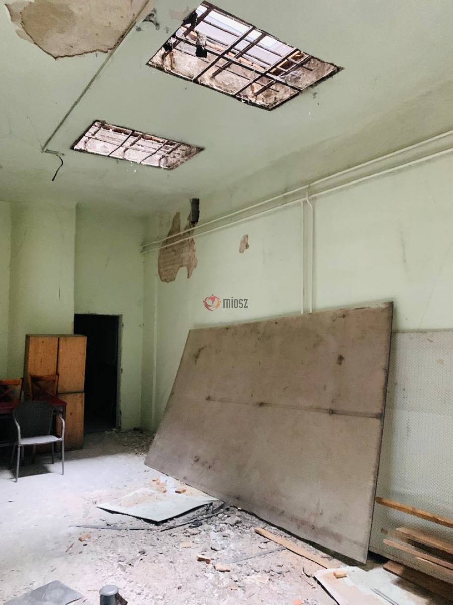 kiadó üzlethelyiség utcai bejáratos, Budapest, VIII. kerület